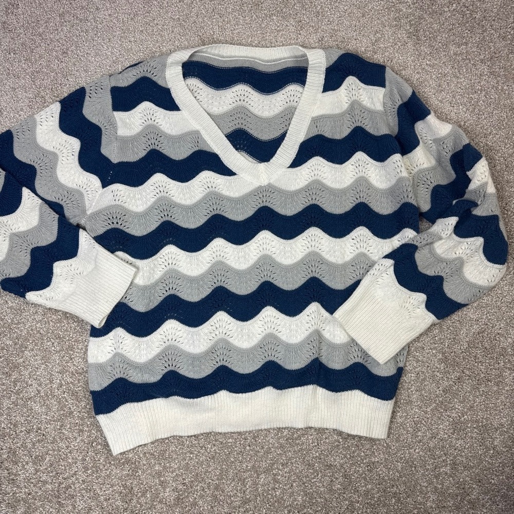 SHEIN Curve 2XL Navy Grey White Chevron Wave Pointelle V-Neck Knit Sweater